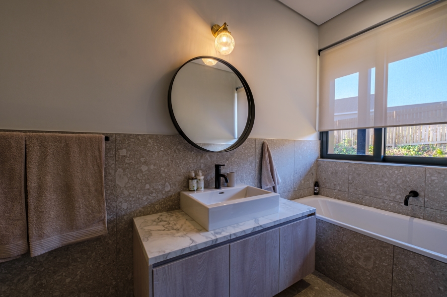 5 Bedroom Property for Sale in Springvale Country Estate KwaZulu-Natal