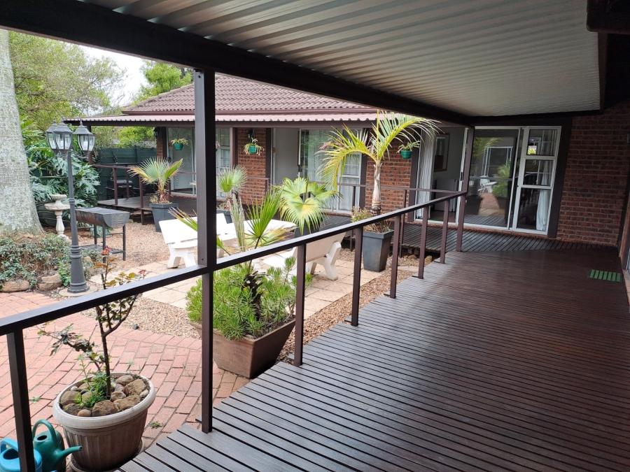 12 Bedroom Property for Sale in Hayfields KwaZulu-Natal