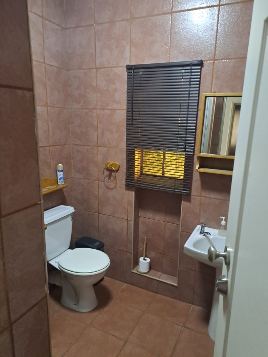 12 Bedroom Property for Sale in Hayfields KwaZulu-Natal