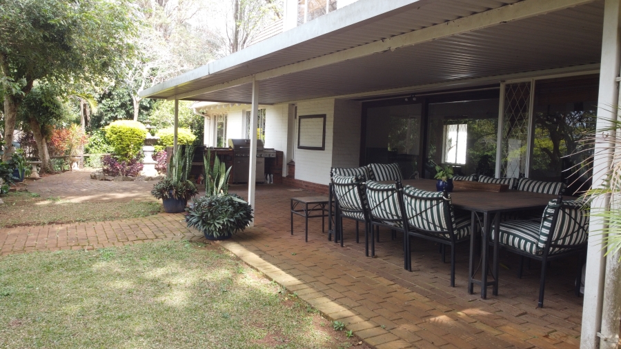5 Bedroom Property for Sale in Kloof KwaZulu-Natal