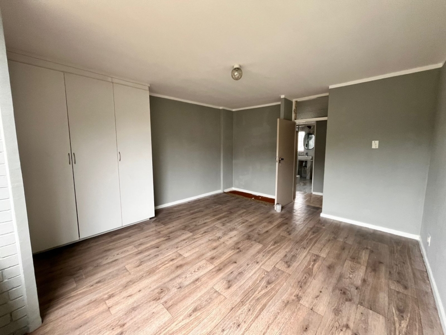 2 Bedroom Property for Sale in Bluff KwaZulu-Natal