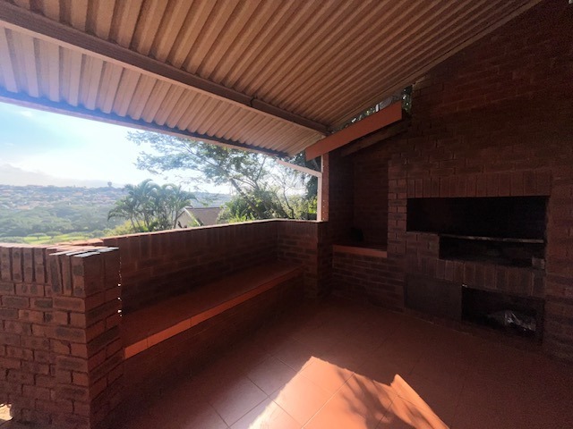 3 Bedroom Property for Sale in Ocean View KwaZulu-Natal