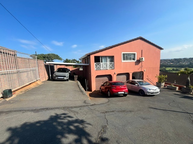 3 Bedroom Property for Sale in Ocean View KwaZulu-Natal
