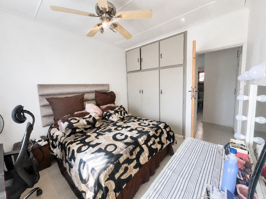 3 Bedroom Property for Sale in Ocean View KwaZulu-Natal