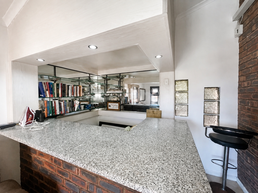 3 Bedroom Property for Sale in Ocean View KwaZulu-Natal