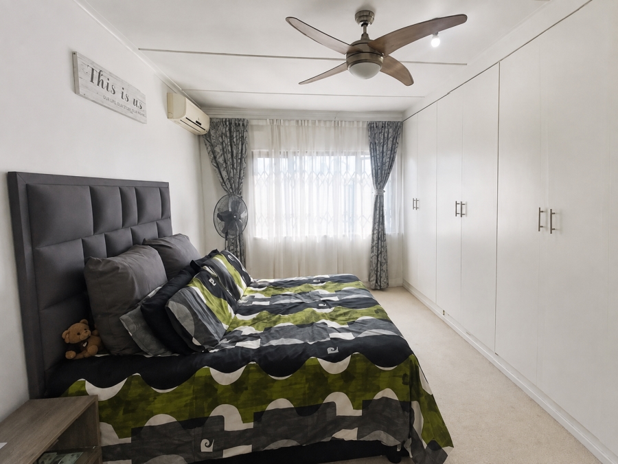 3 Bedroom Property for Sale in Ocean View KwaZulu-Natal