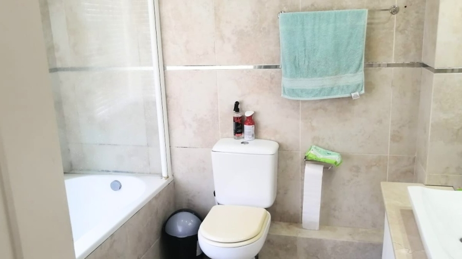 2 Bedroom Property for Sale in Westbrook KwaZulu-Natal