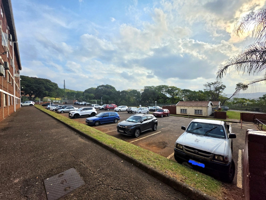 To Let 2 Bedroom Property for Rent in Grosvenor KwaZulu-Natal