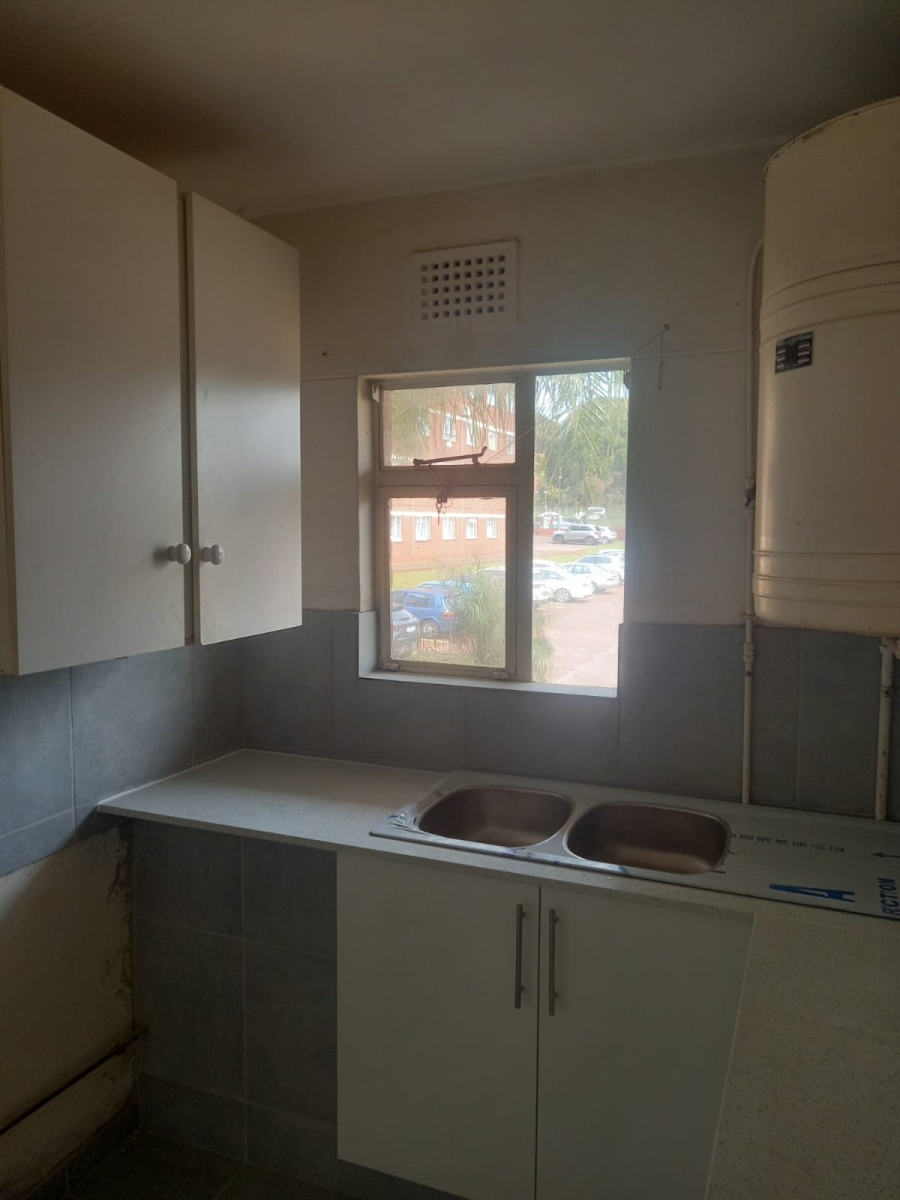2 Bedroom Property for Sale in Grosvenor KwaZulu-Natal