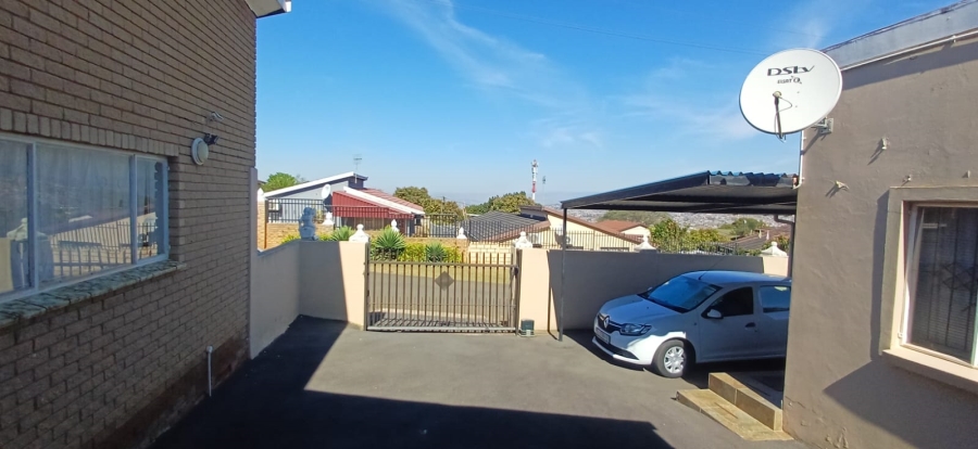 1 Bedroom Property for Sale in Bombay Heights KwaZulu-Natal