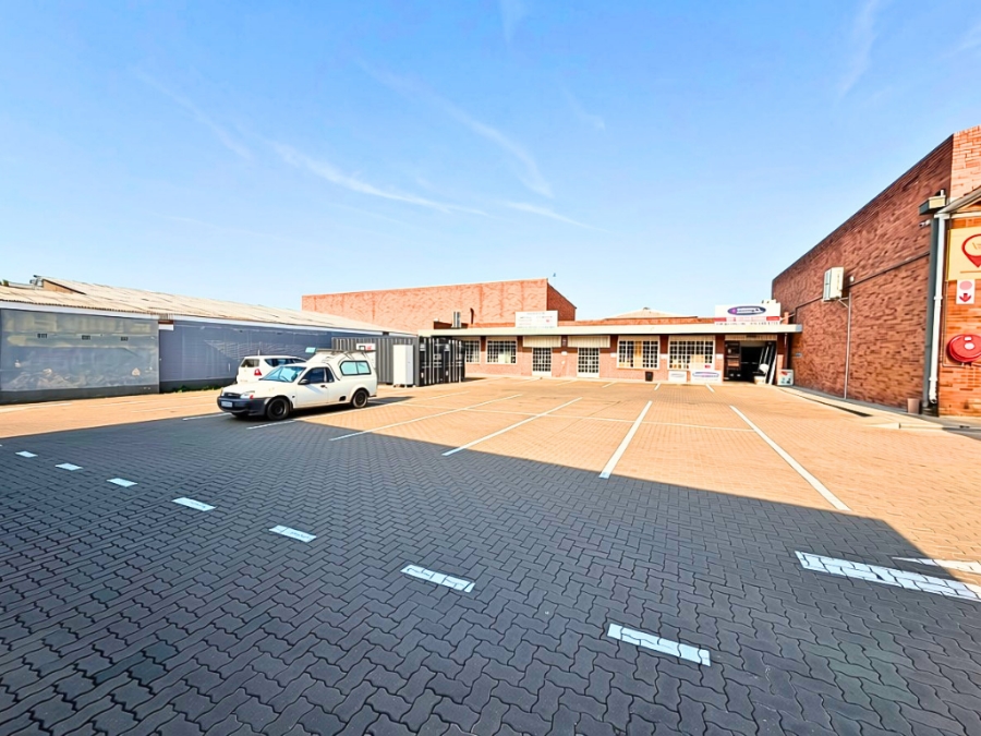 To Let Commercial Property for Rent in Pietermaritzburg Central KwaZulu-Natal