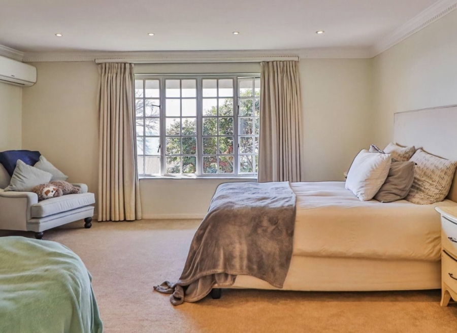 4 Bedroom Property for Sale in Worlds View KwaZulu-Natal