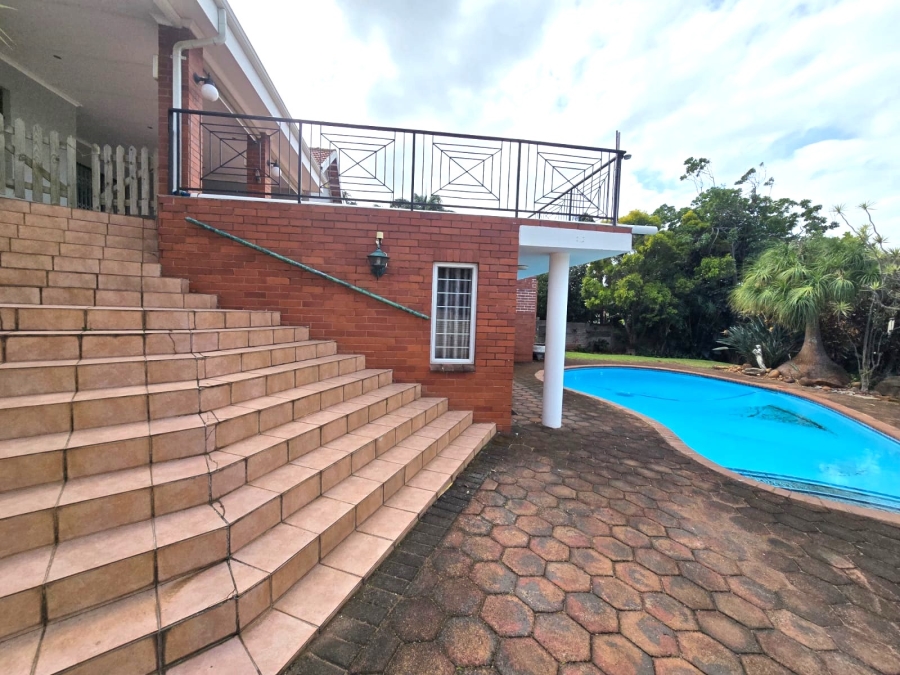 To Let 4 Bedroom Property for Rent in Athlone KwaZulu-Natal