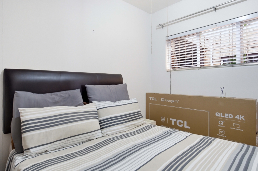 2 Bedroom Property for Sale in Amanzimtoti KwaZulu-Natal
