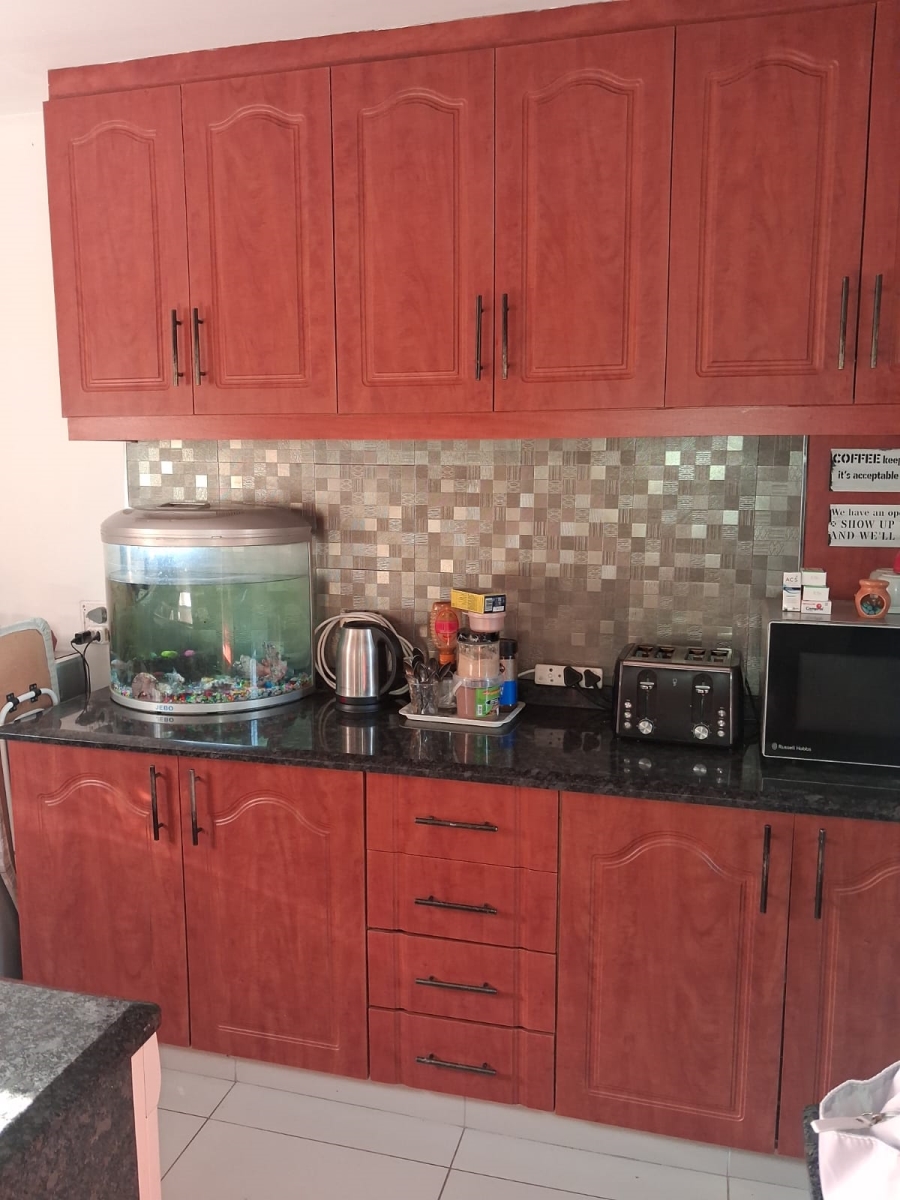 To Let 2 Bedroom Property for Rent in Westville Central KwaZulu-Natal