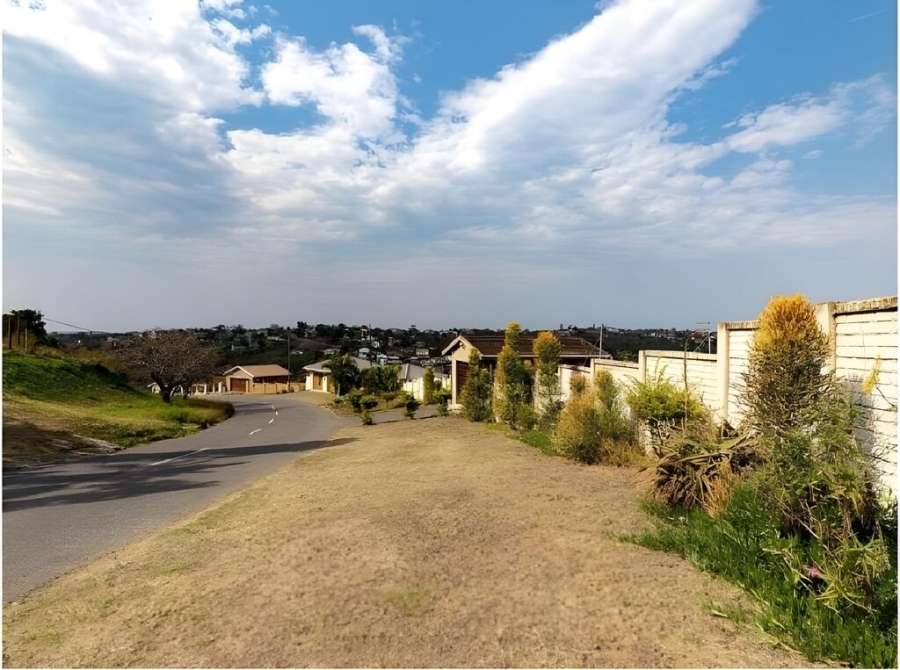 5 Bedroom Property for Sale in Reservoir Hills KwaZulu-Natal