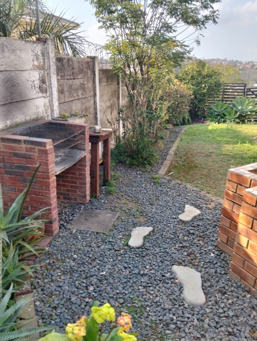 5 Bedroom Property for Sale in Reservoir Hills KwaZulu-Natal
