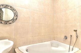 5 Bedroom Property for Sale in Reservoir Hills KwaZulu-Natal