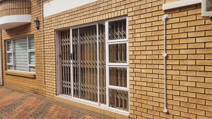 To Let 1 Bedroom Property for Rent in Umhlanga Ridge KwaZulu-Natal