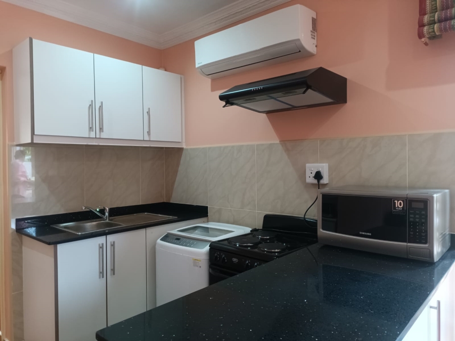 To Let 1 Bedroom Property for Rent in Umhlanga Ridge KwaZulu-Natal