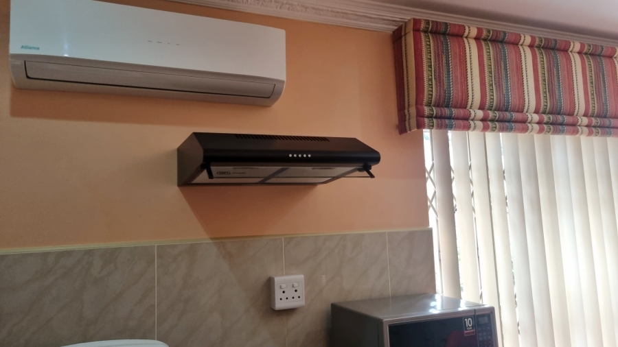 To Let 1 Bedroom Property for Rent in Umhlanga Ridge KwaZulu-Natal