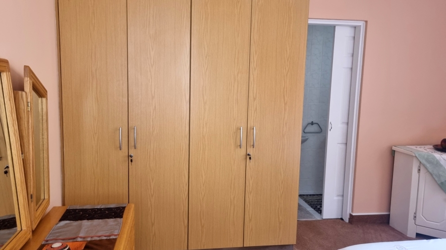 To Let 1 Bedroom Property for Rent in Umhlanga Ridge KwaZulu-Natal