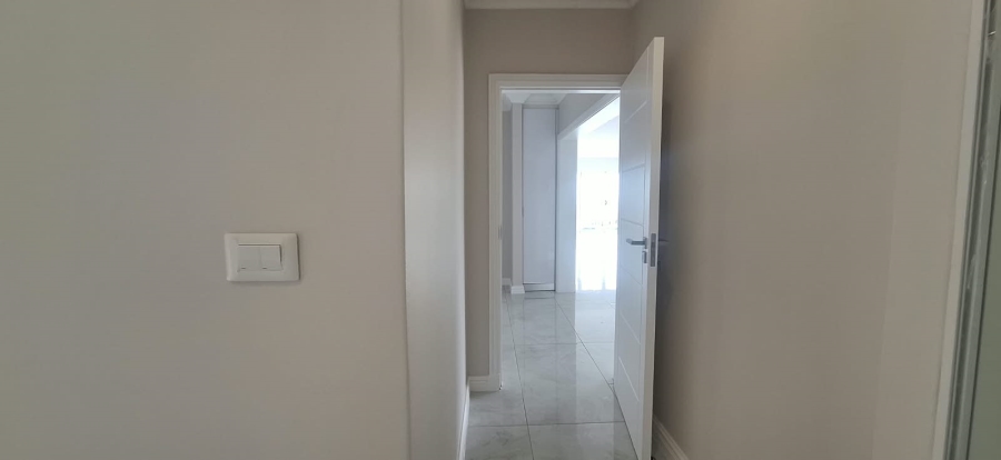 3 Bedroom Property for Sale in La Mercy KwaZulu-Natal