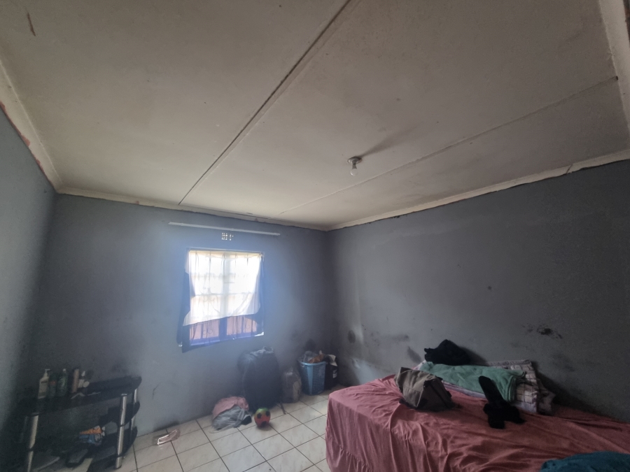 7 Bedroom Property for Sale in Ngwelezana KwaZulu-Natal