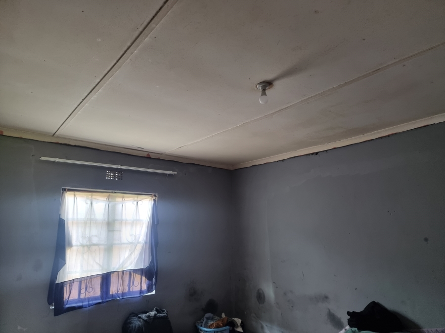 7 Bedroom Property for Sale in Ngwelezana KwaZulu-Natal