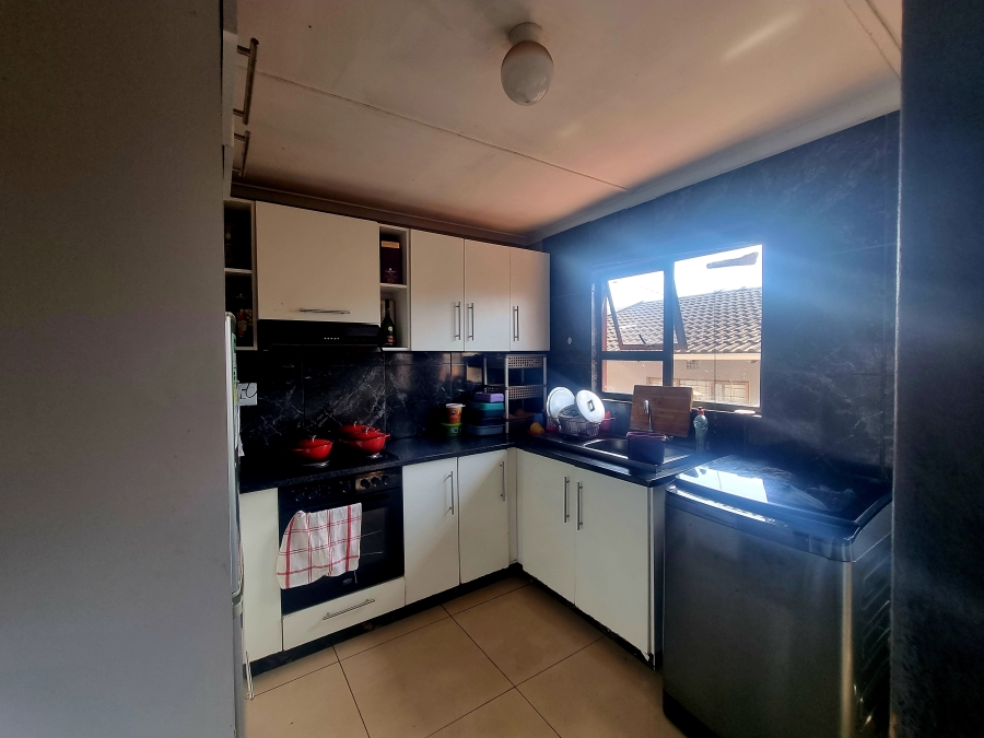 2 Bedroom Property for Sale in Umhlathuze KwaZulu-Natal