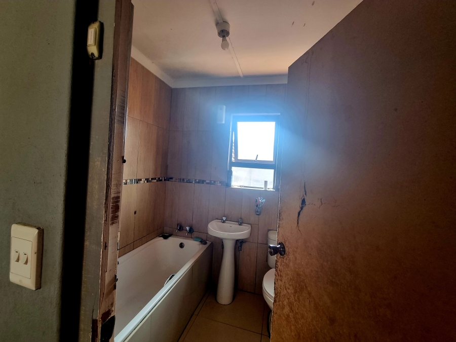2 Bedroom Property for Sale in Umhlathuze KwaZulu-Natal
