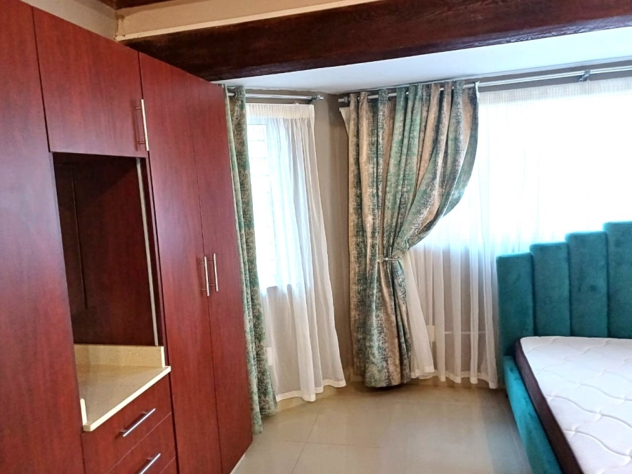 To Let 1 Bedroom Property for Rent in Ocean View KwaZulu-Natal