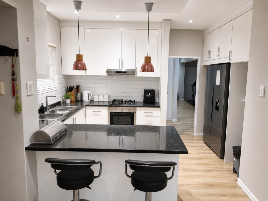 2 Bedroom Property for Sale in Umhlanga Ridge KwaZulu-Natal
