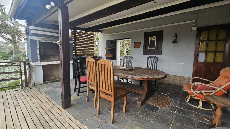 4 Bedroom Property for Sale in Sheffield Beach KwaZulu-Natal