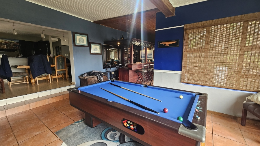 4 Bedroom Property for Sale in Sheffield Beach KwaZulu-Natal