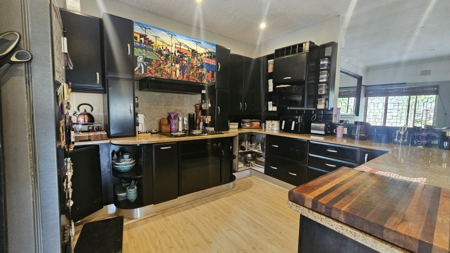 4 Bedroom Property for Sale in Sheffield Beach KwaZulu-Natal