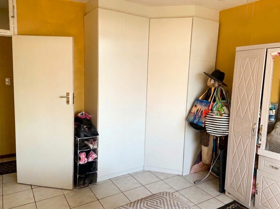 To Let 2 Bedroom Property for Rent in Pinetown KwaZulu-Natal