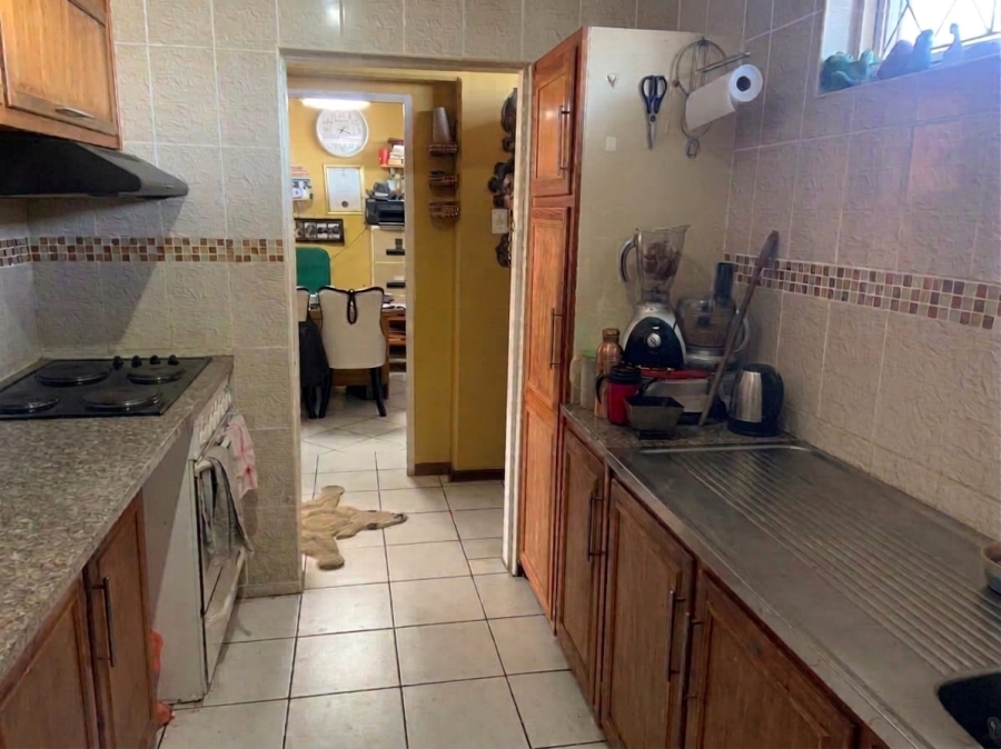 To Let 2 Bedroom Property for Rent in Pinetown KwaZulu-Natal
