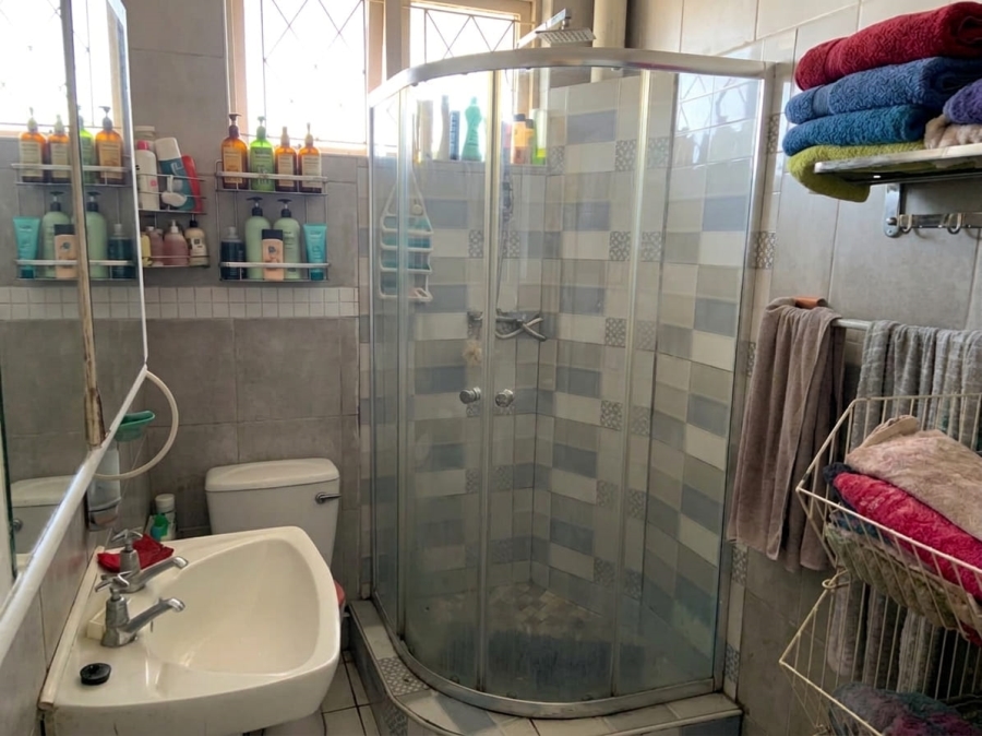 To Let 2 Bedroom Property for Rent in Pinetown KwaZulu-Natal