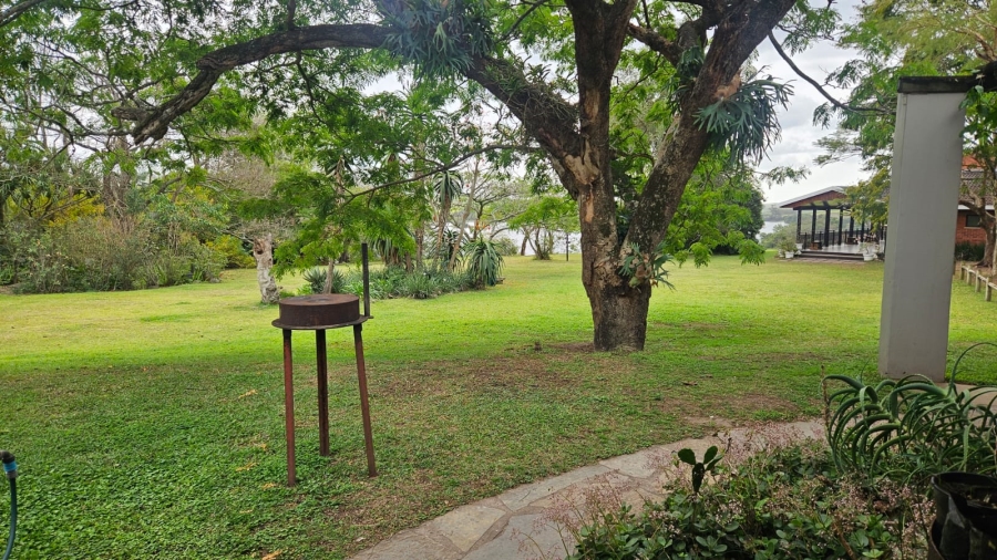 10 Bedroom Property for Sale in Sandfield KwaZulu-Natal
