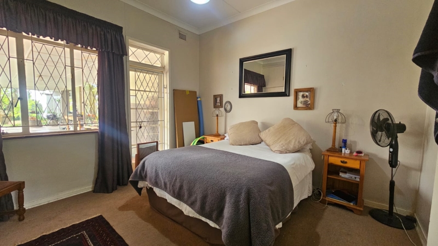 10 Bedroom Property for Sale in Sandfield KwaZulu-Natal