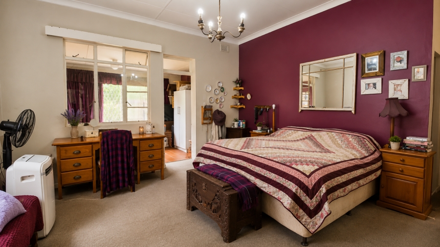 10 Bedroom Property for Sale in Sandfield KwaZulu-Natal