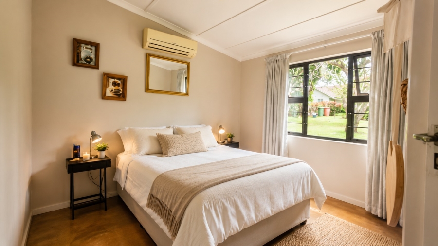 10 Bedroom Property for Sale in Sandfield KwaZulu-Natal