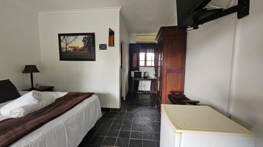 10 Bedroom Property for Sale in Sandfield KwaZulu-Natal