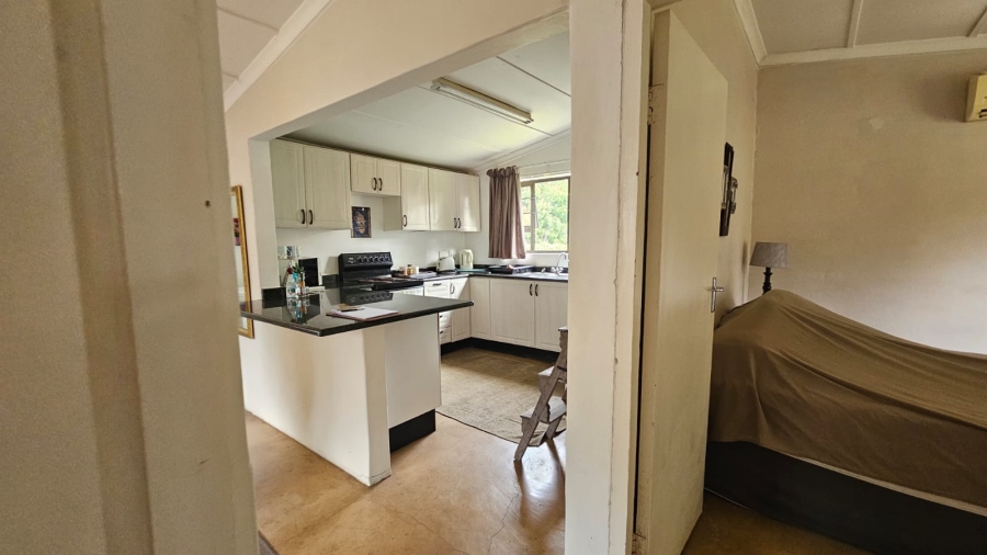 10 Bedroom Property for Sale in Sandfield KwaZulu-Natal