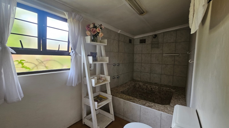 10 Bedroom Property for Sale in Sandfield KwaZulu-Natal