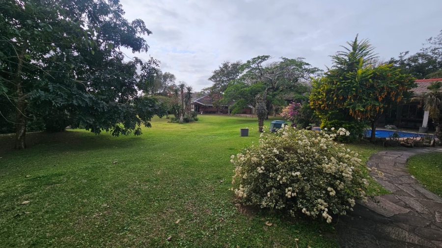 10 Bedroom Property for Sale in Sandfield KwaZulu-Natal