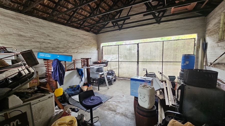 10 Bedroom Property for Sale in Sandfield KwaZulu-Natal