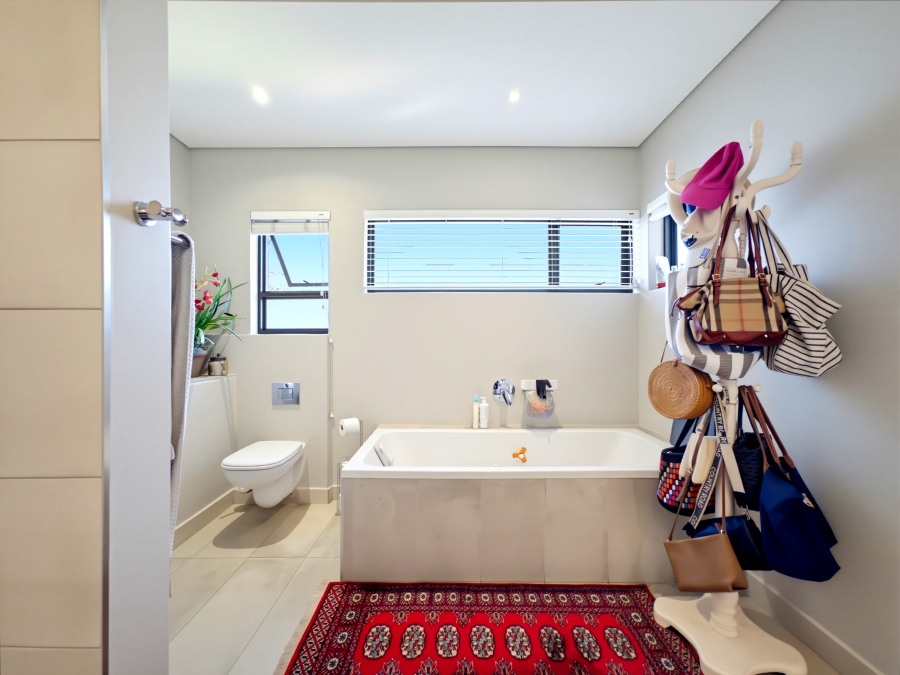 3 Bedroom Property for Sale in Brettenwood Coastal Estate KwaZulu-Natal