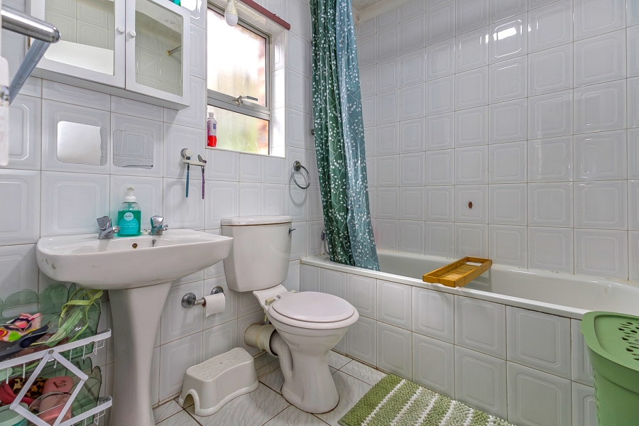 5 Bedroom Property for Sale in Westville Central KwaZulu-Natal